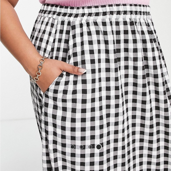 ASOS Curve Tiered Midi Skirt in Gingham NWOT - Picture 6 of 6